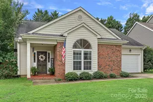 145 Ashford Hollow Ln, Mooresville, NC 28117 - Photo 1