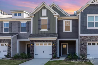 3160 Lilac Grove Drive, Charlotte, NC 28269 - Photo 1