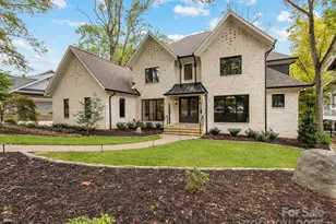 438 Wonderwood Dr, Charlotte, NC 28211 - Photo 1