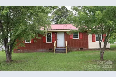 75 W Polk Street, Polkton, NC 28135 - Photo 1