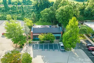 1304 Hendersonville Rd, Asheville, NC 28803 - Photo 1