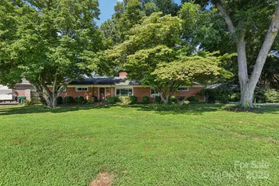 1429 Bevis Drive, Charlotte, NC 28209 - Photo 1