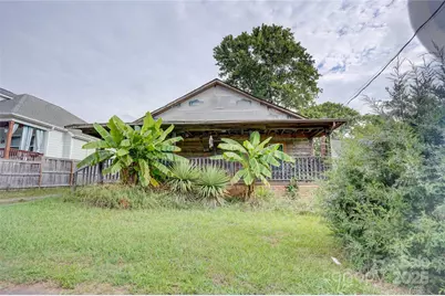 509 Elm Avenue, Mount Holly, NC 28120 - Photo 1