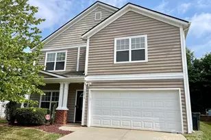 10818 Slalom Hill Rd, Charlotte, NC 28278 - Photo 1