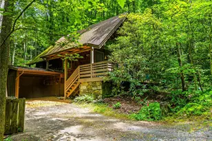 76 Woodhaven Rd, Asheville, NC 28805 - Photo 1