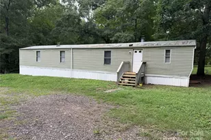 395 Boxwood Ct, York, SC 29745 - Photo 1