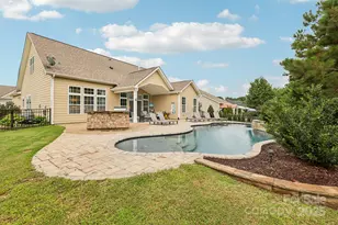 209 Hunters Hill Dr, Statesville, NC 28677 - Photo 1