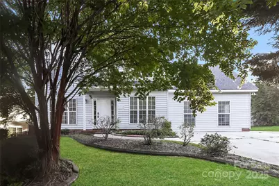 5110 Osage Circle, Charlotte, NC 28269 - Photo 1