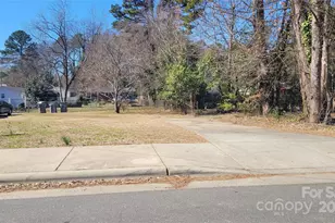 1927 Irma St, Charlotte, NC 28216 - Photo 1