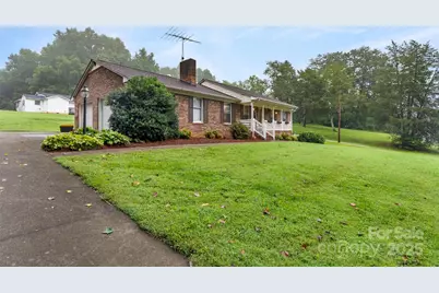 3751 Thomasville Road, Winston Salem, NC 27107 - Photo 1