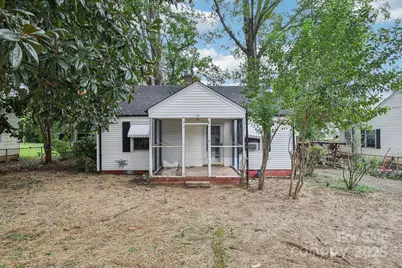 134 S Gregg Street, Charlotte, NC 28208 - Photo 1