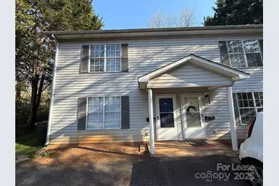 628 7th Avenue SW, Hickory, NC 28602 - Photo 1