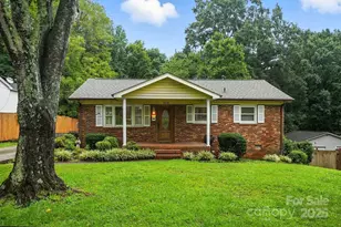 706 Stowe Dr, Lowell, NC 28098 - Photo 1