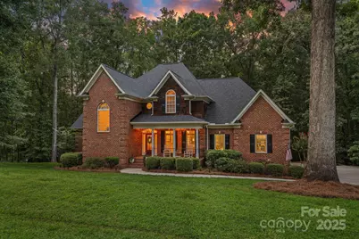 3502 Weddington Oaks Drive, Matthews, NC 28104 - Photo 1