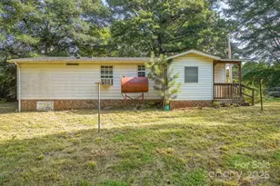 5091 Fairview Church Rd, Lincolnton, NC 28092 - Photo 1