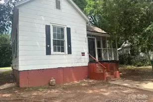 230 S Hoskins Rd, Charlotte, NC 28208 - Photo 1