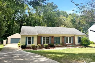 2707 Heidleburg Ln, Charlotte, NC 28210 - Photo 1