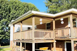 127 Walnut Tree Rd, Statesville, NC 28625 - Photo 1