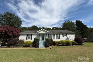 123 Castle Ct, Kings Mountain, NC 28086 - Photo 1