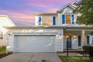 10310 Battle Ct, Charlotte, NC 28215 - Photo 1