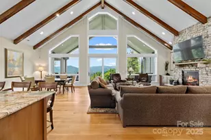 55 Katies Ridge Dr, Asheville, NC 28804 - Photo 1