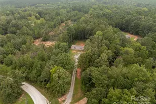 8115 Oaktree St, Sharon, SC 29742 - Photo 1