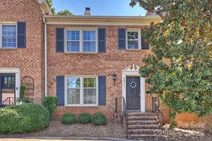 6671 Bunker Hill Cir, Charlotte, NC 28210 - Photo 1