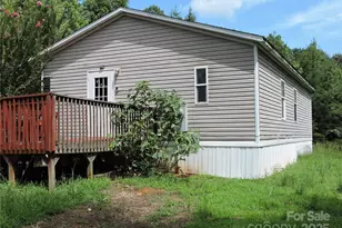 2065 Skyuka Rd, Columbus, NC 28722 - Photo 1