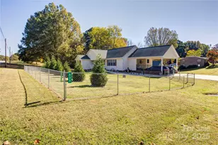 625 Fisher St, Concord, NC 28027 - Photo 1