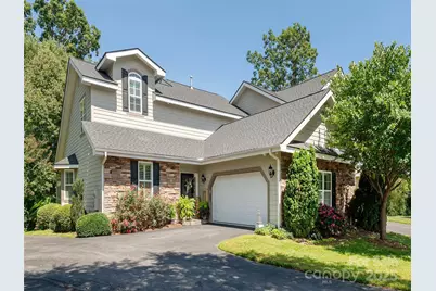 287 Towne Place Drive, Hendersonville, NC 28792 - Photo 1