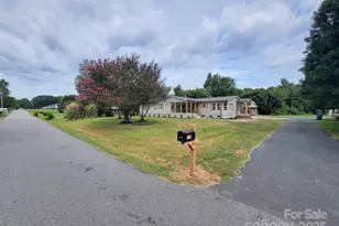 114 Union Heights Blvd, Salisbury, NC 28146 - Photo 1