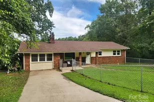 1309 Winfield Pl SW, Lenoir, NC 28645 - Photo 1