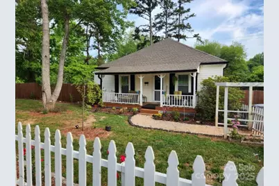 132 Oak Street, Clover, SC 29710 - Photo 1