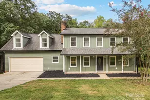 2304 Wineberry Ct, Matthews, NC 28105 - Photo 1