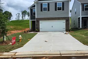 1353 37th Ave Lane NE, Hickory, NC 28601 - Photo 1