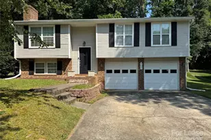 707 Regency Dr, Charlotte, NC 28211 - Photo 1