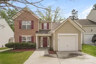 2126 Cindy Creek Ln, Charlotte, NC 28216 - Photo 1