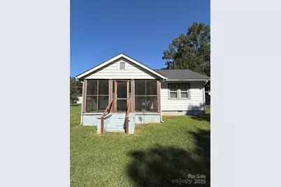 323 N Crigler Street, Charlotte, NC 28216 - Photo 1
