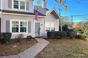 3854 Mosscroft Ln, Charlotte, NC 28215 - Photo 1