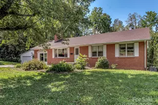 565 Crabtree Mountain Rd, Canton, NC 28716 - Photo 1