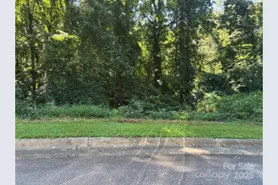 821 & 831 16th Avenue Lane NW, Hickory, NC 28601 - Photo 1