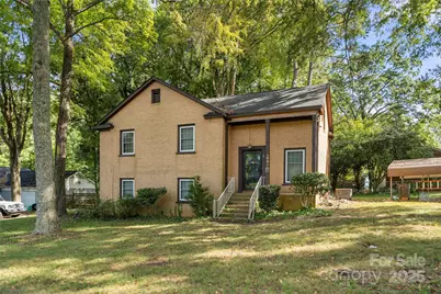 5008 The Plaza, Charlotte, NC 28215 - Photo 1