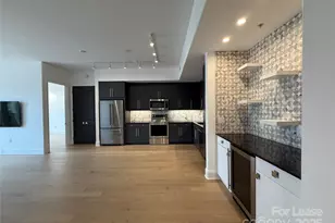 4625 Piedmont Row Dr, Charlotte, NC 28210 - Photo 1