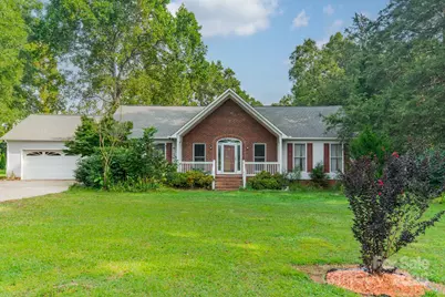 2180 Lawrence Road, Clover, SC 29710 - Photo 1
