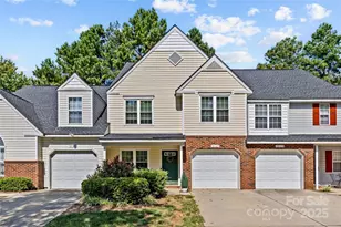 10127 University Park Ln, Charlotte, NC 28213 - Photo 1