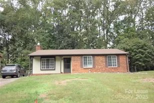 8200 Mahogany Dr, Charlotte, NC 28227 - Photo 1