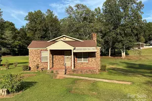 2641 Southside Rd, Lincolnton, NC 28092 - Photo 1