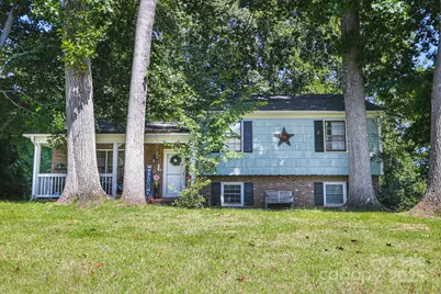 6719 Forest Oak Drive, Clemmons, NC 27102 - Photo 1