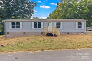 2246 Myers St, Rock Hill, SC 29732 - Photo 1