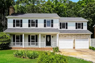 2331 Hunters Bluff Dr, Matthews, NC 28105 - Photo 1